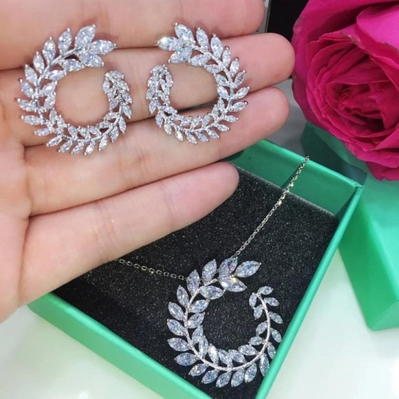 Sterling Silver Earrings Pendant Necklace Set - Picture 2 of 14